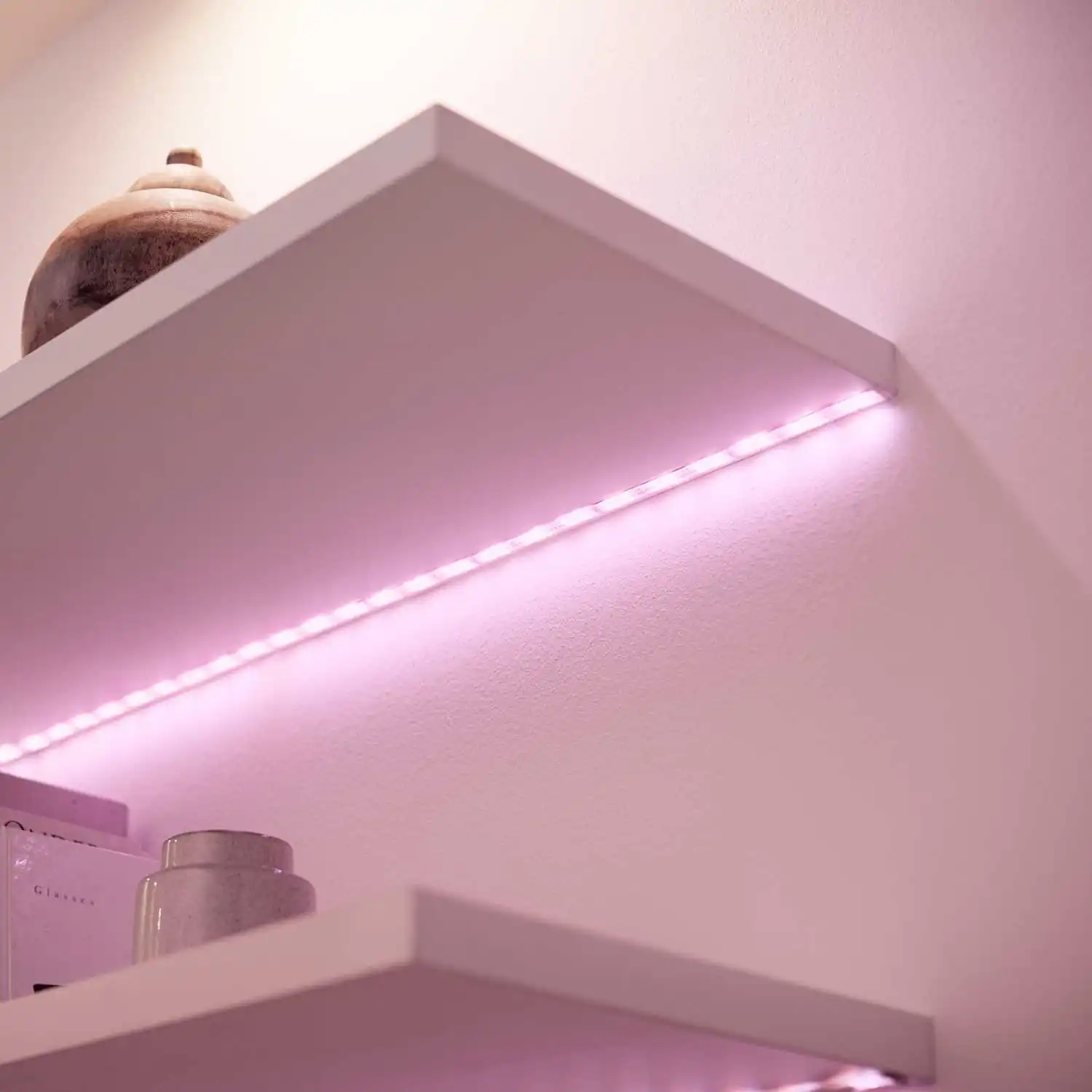 Умная светодиодная лента WiZ Wi-Fi LED 2м купить в Москве по выгодным ценам  в интернет-магазине Всёсмарт